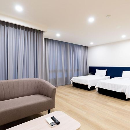 Ca Hotel And Residence Phuket - Sha Extra Plus Eksteriør bilde