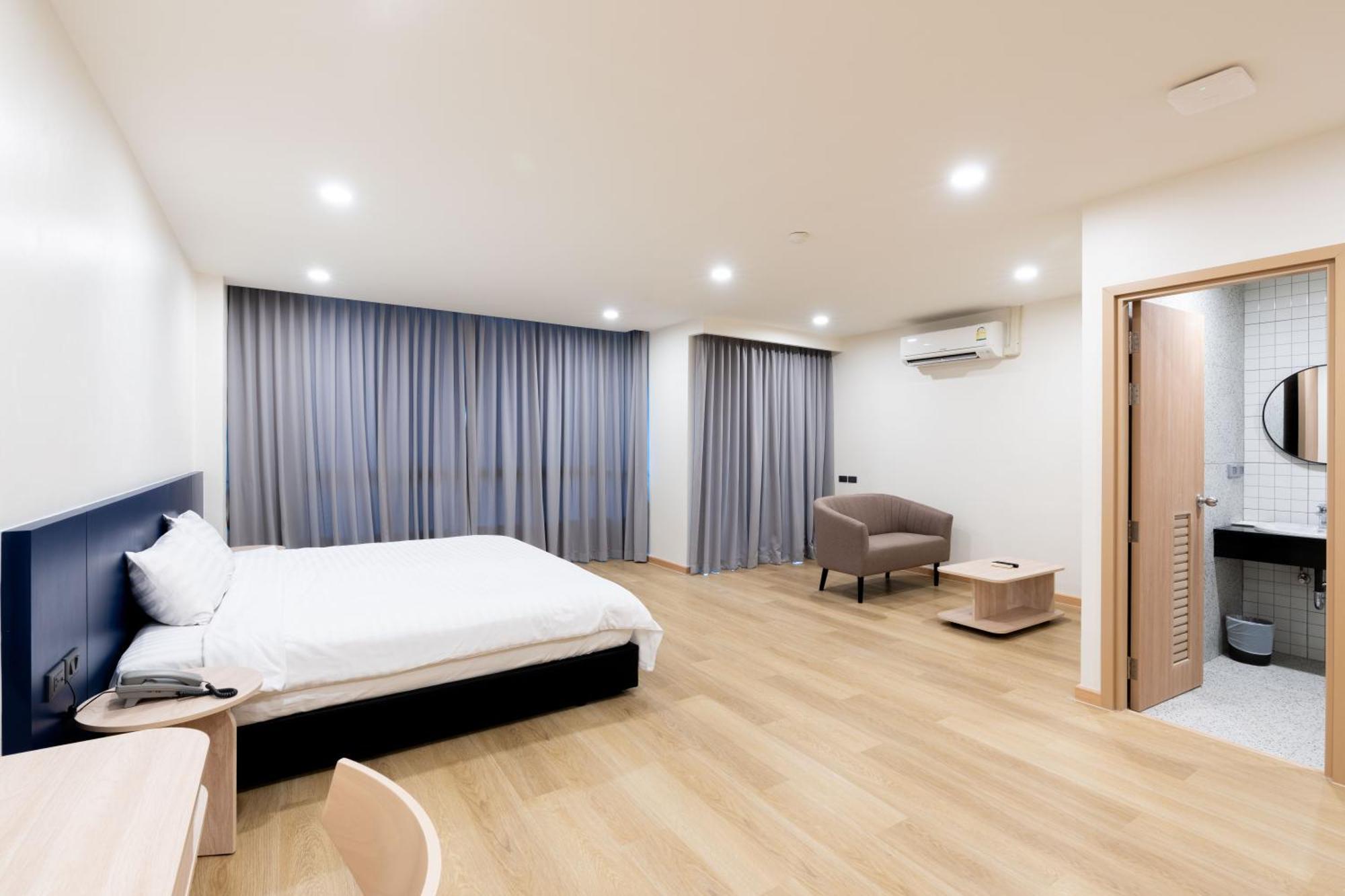 Ca Hotel And Residence Phuket - Sha Extra Plus Eksteriør bilde