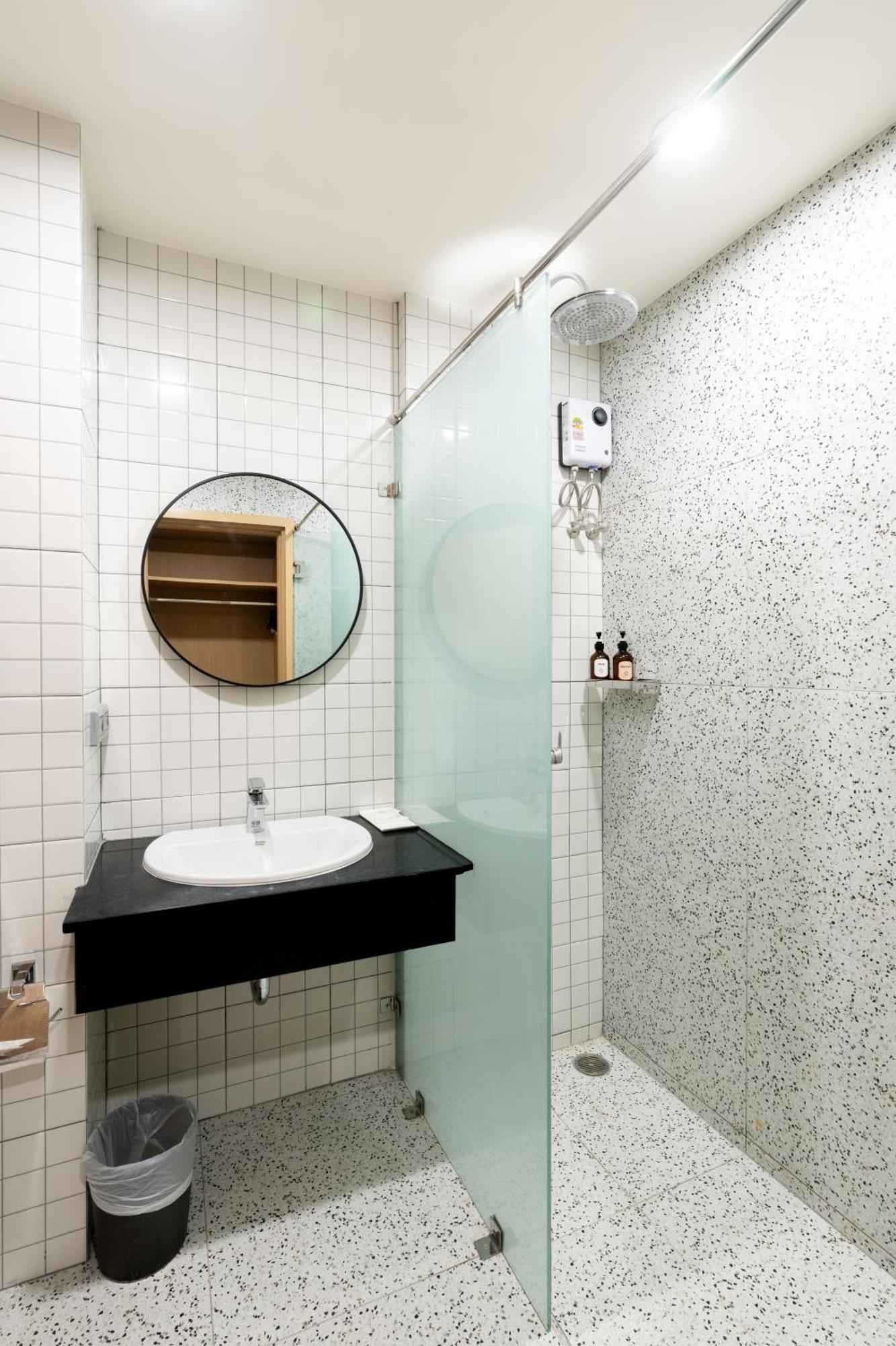 Ca Hotel And Residence Phuket - Sha Extra Plus Rom bilde