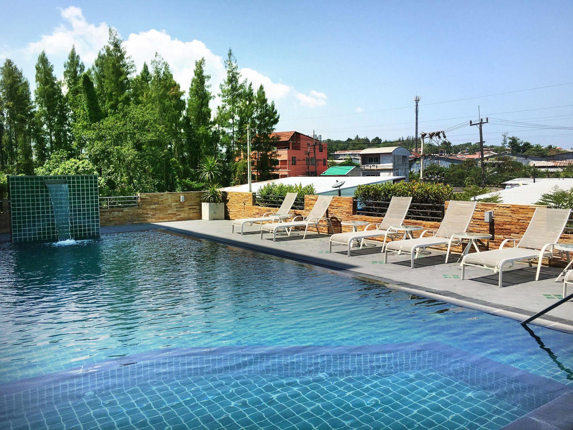Ca Hotel And Residence Phuket - Sha Extra Plus Eksteriør bilde