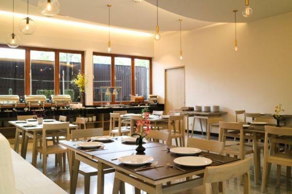 Ca Hotel And Residence Phuket - Sha Extra Plus Eksteriør bilde